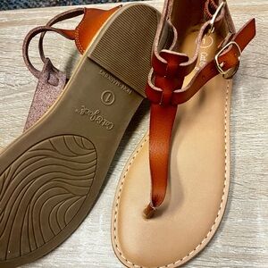 Cat &Jack Tan Leather Sandals for girls
